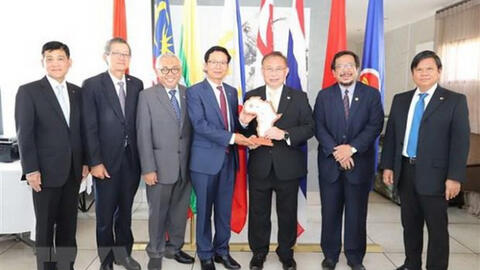 "Việt Nam thể hiện tầm lãnh đạo mạnh mẽ trong vai trò Chủ tịch ASEAN"