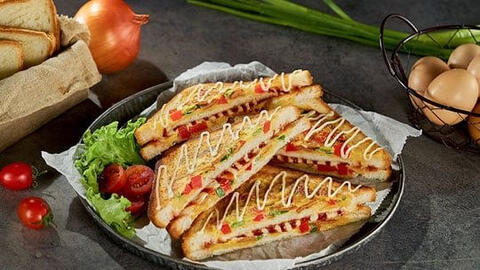 Món ngon mỗi ngày: Món sandwich nướng trứng xốt Mayonnaise