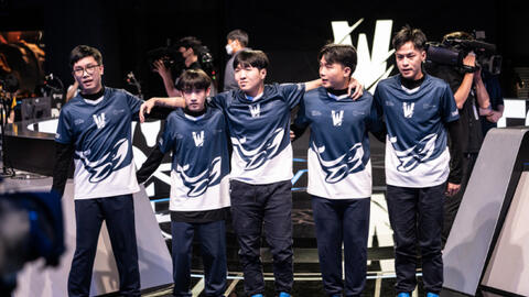 TW tiếp tục lội ngược dòng, khán giả LMHT quốc tế thẳng thắn: "Đây là cú tát khiến Riot thức tỉnh"