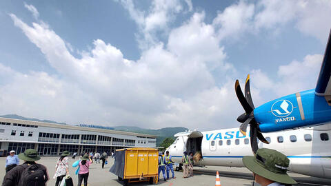 Các hãng hàng không khai thác tại sân bay Côn Đảo bị nhắc nhở