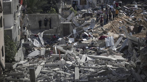 Israel tiến hành hàng trăm đợt không kích ở Dải Gaza