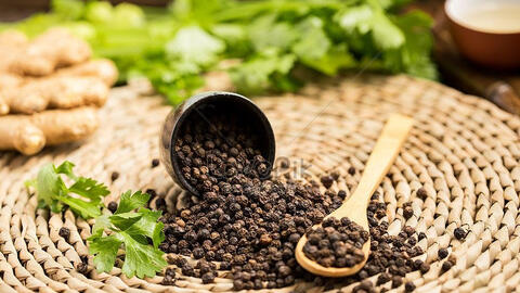 Giá tiêu hôm nay 26/3: Tăng 2.000 đồng/kg