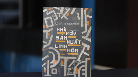 'Nhà máy sản xuất linh hồn' hay cuộc vùng vẫy trong tuyệt vọng