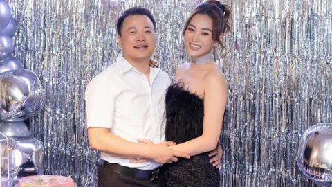 Phương Oanh đã mang thai con đầu lòng trước thềm hôn lễ với Shark Bình
