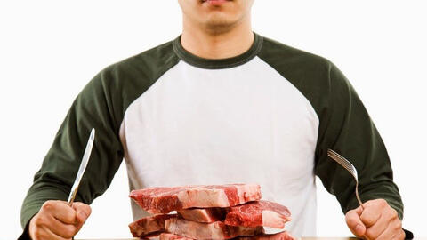 Điều gì sẽ xảy ra với cơ thể khi bạn ăn quá nhiều thịt?