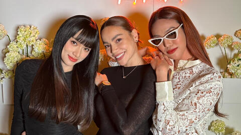 Hội chị em tung ảnh sinh nhật Hồ Ngọc Hà: Lan Khuê - Hương Giang chiếm luôn "spotlight" của nhân vật chính