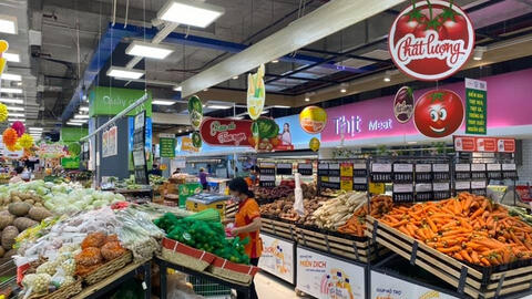 Lợi dụng giãn cách gom hàng siêu thị số lượng lớn đem ra ngoài bán hưởng lợi