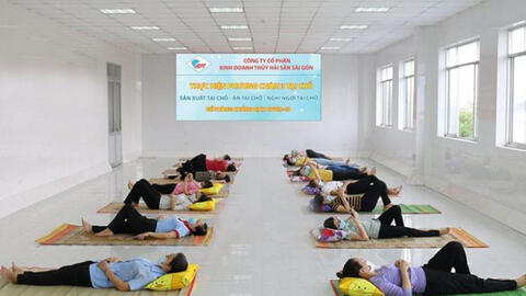 Doanh nghiệp thực hiện "ba tại chỗ" và 'một cung đường hai địa điểm"