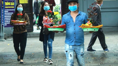 Các cơ sở thờ tự ở Hà Nội ngày đầu mở cửa trở lại