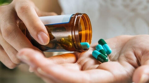 Bộ Y tế cảnh báo việc bác sĩ quảng cáo thực phẩm chức năng