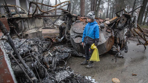 Hình ảnh tang thương xung quanh Thủ đô Kiev sau khi quân Nga rút đi