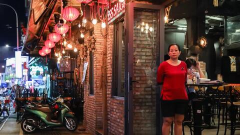 Nhà hàng không đóng cửa để phòng dịch COVID-19 bị phạt thế nào?