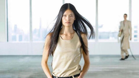 Cô gái gốc Việt sáng tạo vải làm từ vỏ tôm