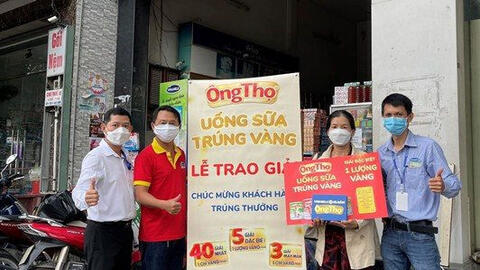 Uống sữa Ông Thọ, trúng 1 lượng vàng 9999