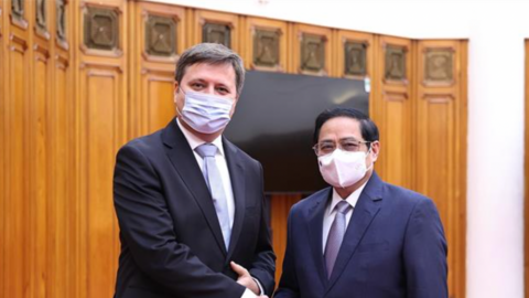 Ba Lan tặng, sang nhượng lại cho Việt Nam hơn 3,5 triệu liều vaccine AstraZeneca