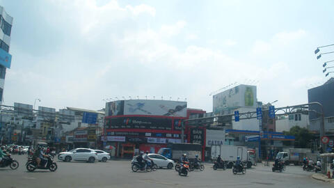 Nhiều 'điểm đen' giao thông ở Sài Gòn thông thoáng trong những ngày dịch Covid-19