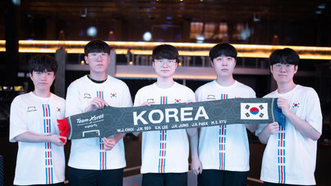 Fan BTS bức xúc khi Faker các tuyển thủ LMHT Hàn Quốc có thể được miễn nghĩa vụ quân sự còn BTS thì không