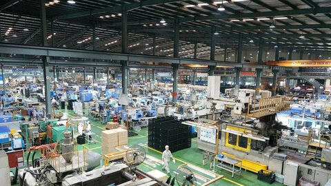 Cổ phiếu khuyến nghị ngày 28/1: VNP, CII, BWE, PNJ, NTL