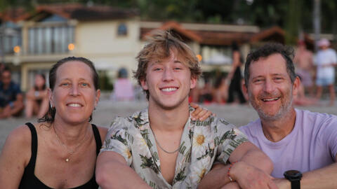 "Rich kid" điển trai nhà triệu phú công nghệ chết bất thường tại ký túc xá ở tuổi 19