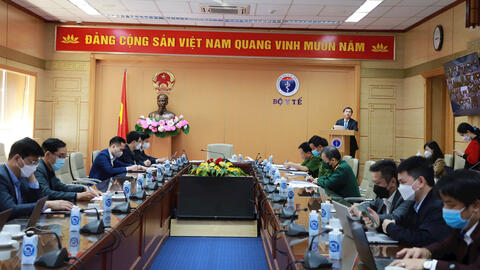 Dự kiến cấp 'Hộ chiếu vaccine' cho người dân từ ngày 15/4