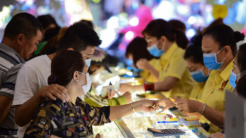 Giá vàng trong nước và thế giới biến động trái chiều