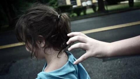 Khi nào không bị coi là dâm ô trẻ em?