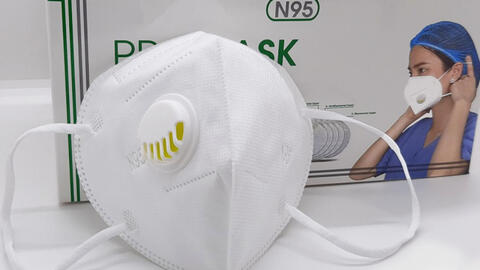 Nhiều khẩu trang N95 tài trợ cho bệnh viện là hàng giả, không đảm bảo tiêu chuẩn