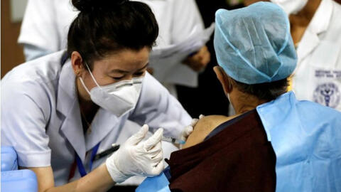 Israel ghi nhận 13 người bị tê liệt mặt dạng nhẹ sau khi tiêm vắc-xin Covid-19