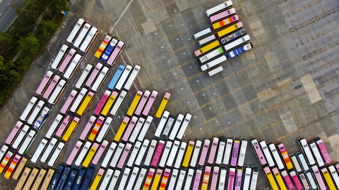 Ngành vận chuyển ở Hồng Kông "đóng băng" giữa "bão" virus Corona