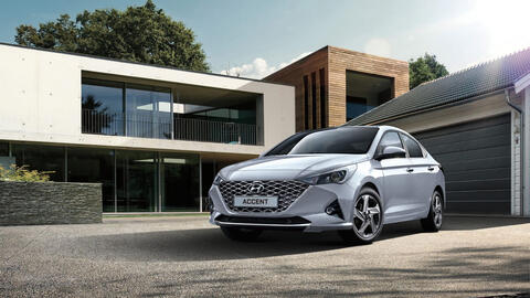 Dịch COVID-19 và thiếu chip khiến doanh số bán ôtô giảm 15%