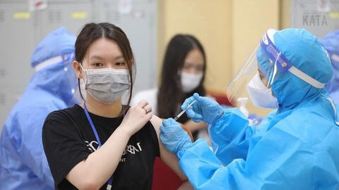 Cả nước có thêm 17.017 ca dương tính COVID-19 trong ngày 5/1