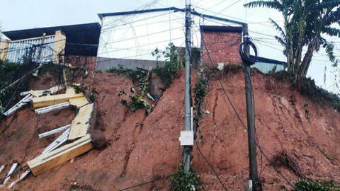 [Cảnh báo mức độ nguy hiểm] Hàng loạt địa phương ở miền Trung đối mặt với nguy cơ sạt lở cao