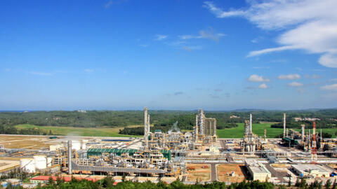 Quảng Ngãi xin cấp thị thực cho 300 chuyên gia nước ngoài qua bảo dưỡng nhà máy lọc dầu