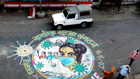 Nikkei Asia: Sự tự mãn đang nhấn chìm 'hàng phòng thủ' COVID-19 của châu Á