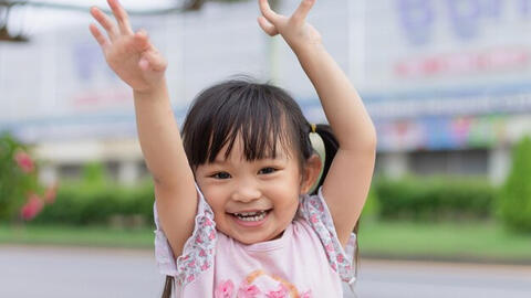 Phước lành lớn nhất của cha mẹ không phải là nuôi dạy những đứa trẻ có triển vọng mà là kiểu con cái này: Về già đời rất an yên