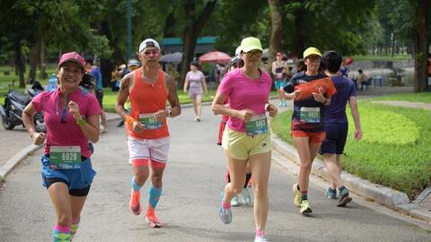 Hơn 200 phóng viên, nhà báo tham gia giải chạy Press Running Marathon - Hà Nội 2022