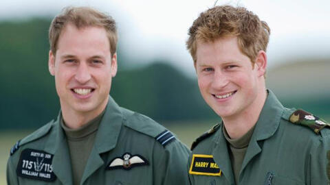 Hoàng tử Harry lần đầu thừa nhận mâu thuẫn với anh trai vì quan điểm trái ngược