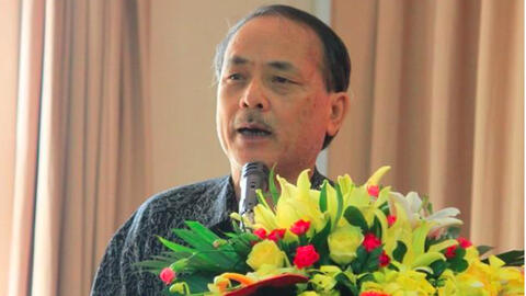 Nhà thơ 'Nói với con' Y Phương qua đời