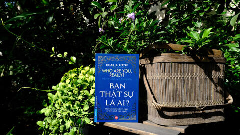 “Bạn thật sự là ai?” - Tái định nghĩa về bản thân