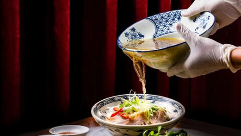 Có gì trong món phở Việt được nhóm nhạc BLACKPINK khen ngợi hết lời?