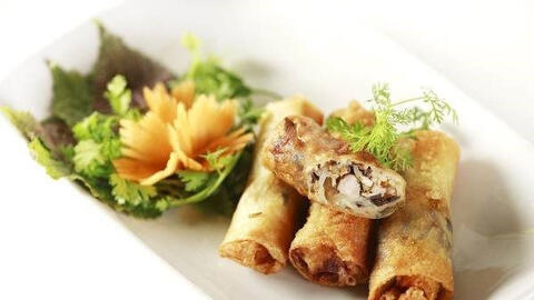 Món ngon mỗi ngày: Hướng dẫn làm chả giò thịt heo khoai môn