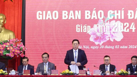 Trưởng ban Tuyên giáo TƯ: Quyết tâm cao để xây dựng nền báo chí chuyên nghiệp - nhân văn - hiện đại