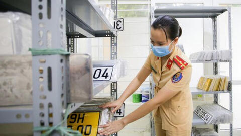 Những điều cần biết về đấu giá biển số xe và cấp biển định danh từ ngày 15/8