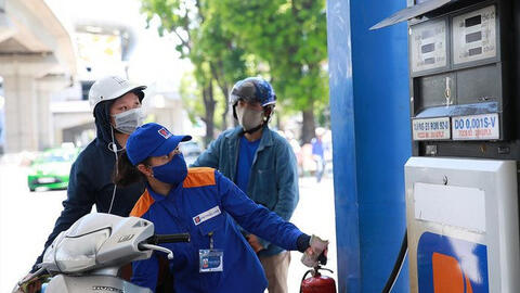 Giá xăng được dự báo tiếp tục tăng trong phiên điều chỉnh vào ngày mai