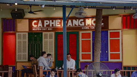 Hà Nội: Cửa hàng ăn uống ngày đầu đón khách tại quán