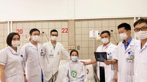 Một phụ nữ phải cắt toàn bộ thực quản và dạ dày vì uống thuốc giảm cân