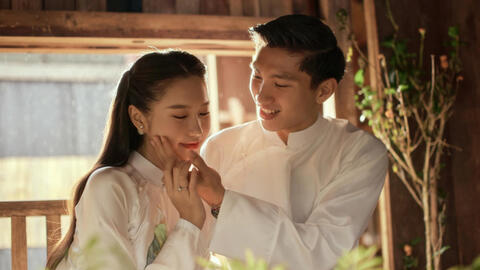 Tiết lộ lịch trình di chuyển của Đoàn Văn Hậu rước nàng Doãn Hải My về dinh