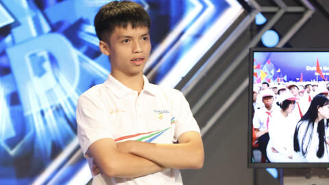 Minh Triết lên tiếng sau màn "nhường" câu hỏi gây bão Olympia: "Đằng sau sự nhây nhây, em cũng là một cậu bé yếu đuối"