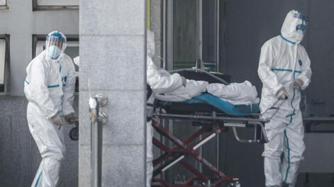 Ảnh vệ tinh chụp khu đỗ xe của các bệnh viện ở Vũ Hán tăng bất thường trước khi dịch bùng phát