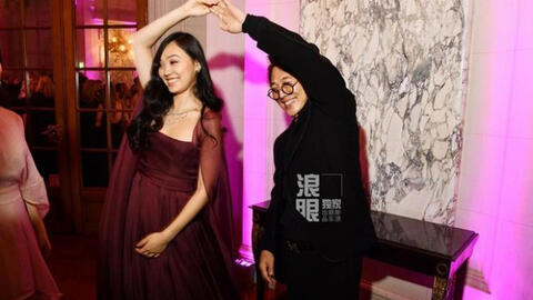 Hình ảnh mới nhất của Lý liên kiệt cùng con gái khiến người hâm mộ bất ngờ